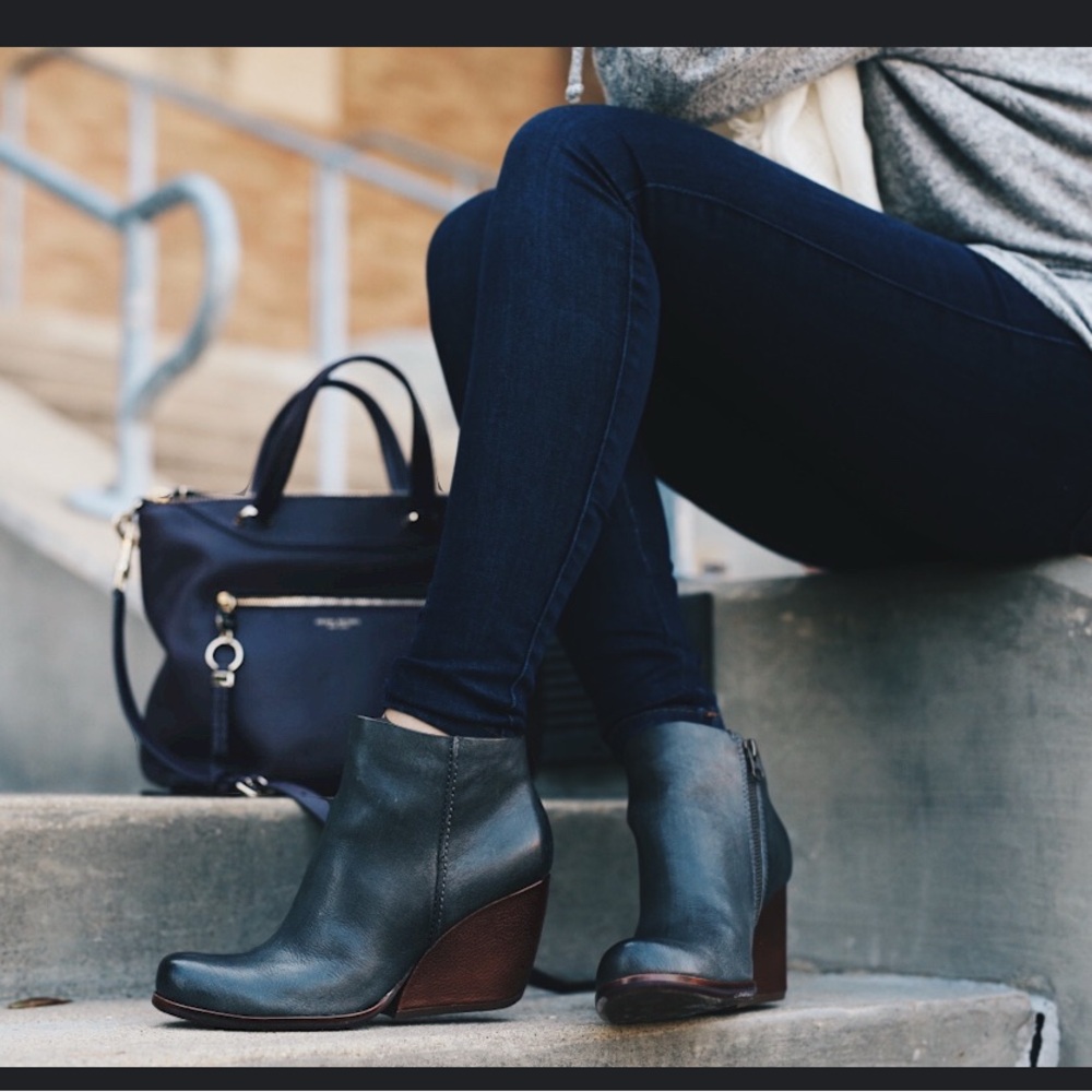 Kork Ease wedge ankle boots